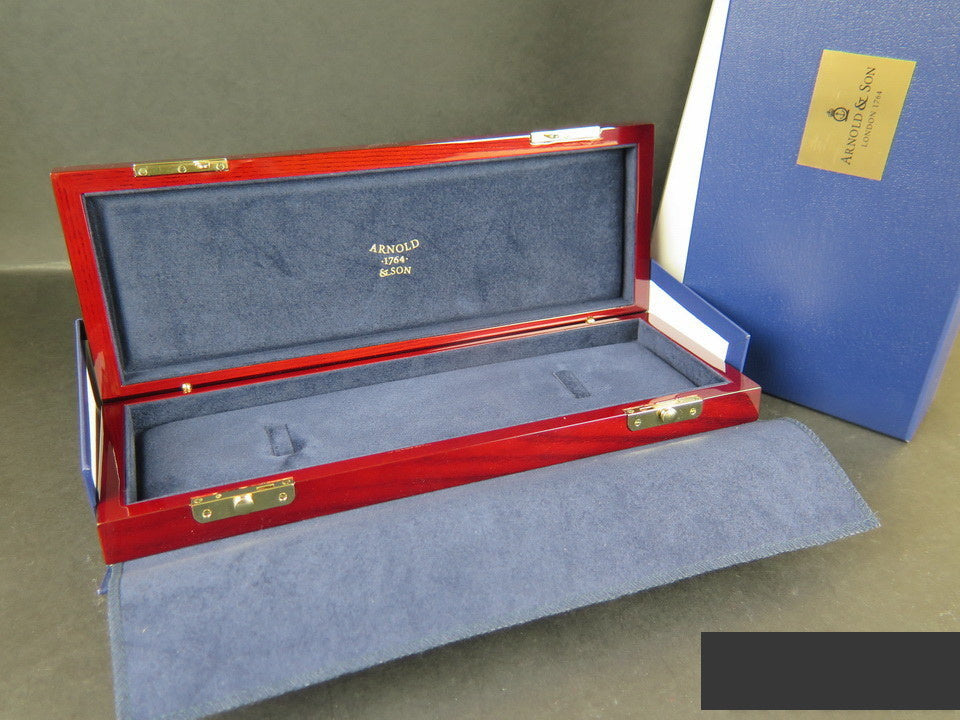 Arnold & Son Watch Box      (1)