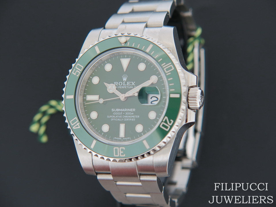 Rolex Submariner Date 116610LV (1)