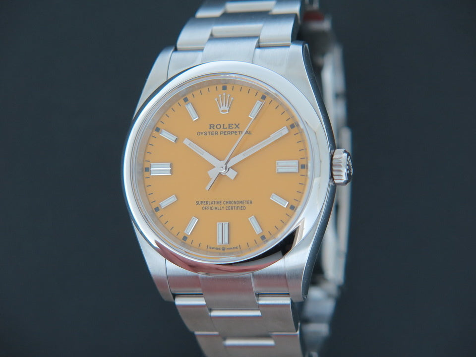 Rolex Oyster Perpetual 36 Yellow Dial FULL STICKERS 126000 NEW  (1)