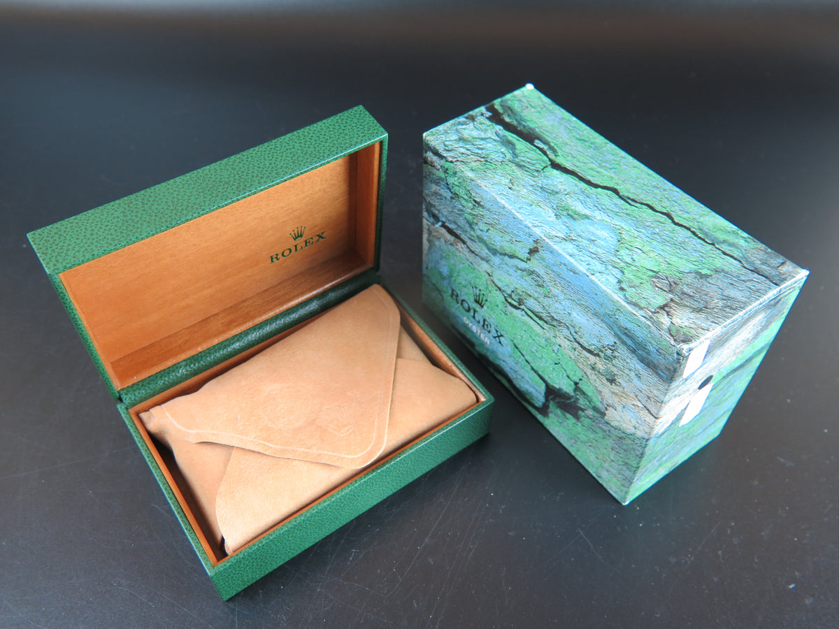 Rolex Box Set for 16610 (1)