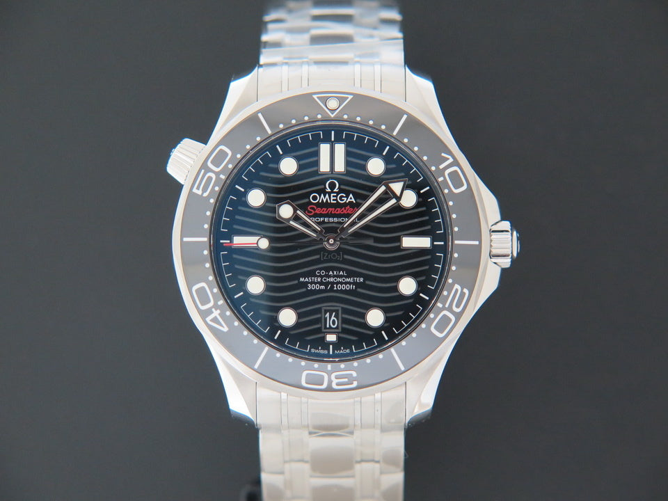 Omega Seamaster Diver 300M Coâ€‘Axial Master Chronometer NEW 21030422001001 (1)