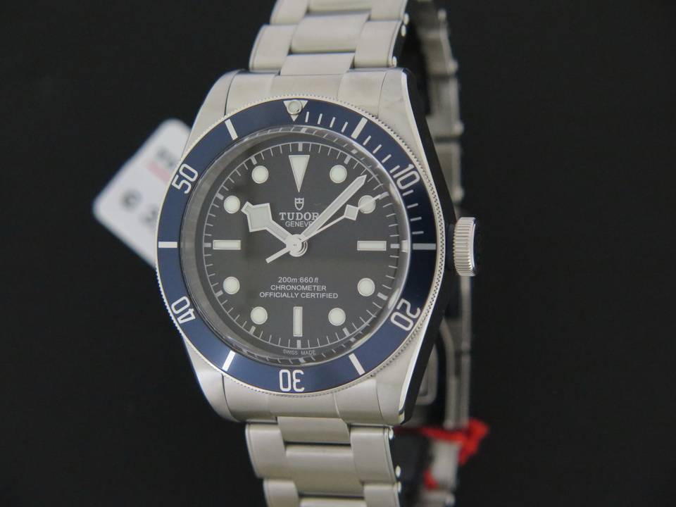Tudor Heritage Black Bay Blue NEW 79230B  (1)