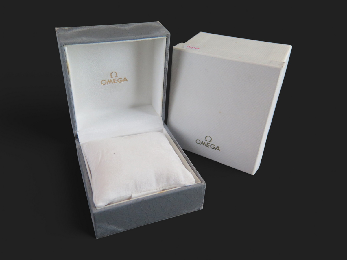 Omega Vintage Box Set       (1)