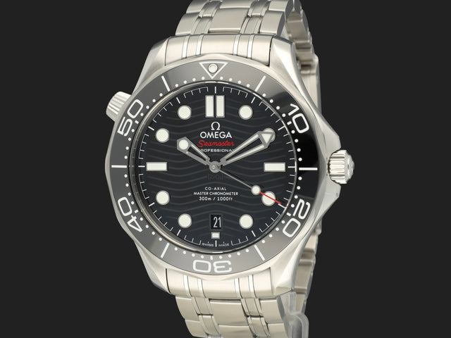 Omega Omega Seamaster Diver 300M Black Dial