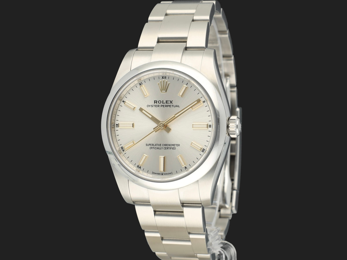 Rolex Oyster Perpetual 34 Silver Dial 124200  (1)