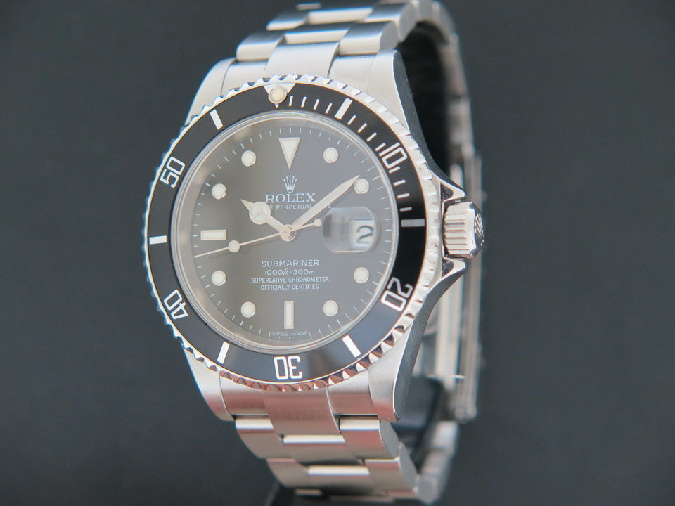 Rolex Submariner Date 16610 Z-serial (1)