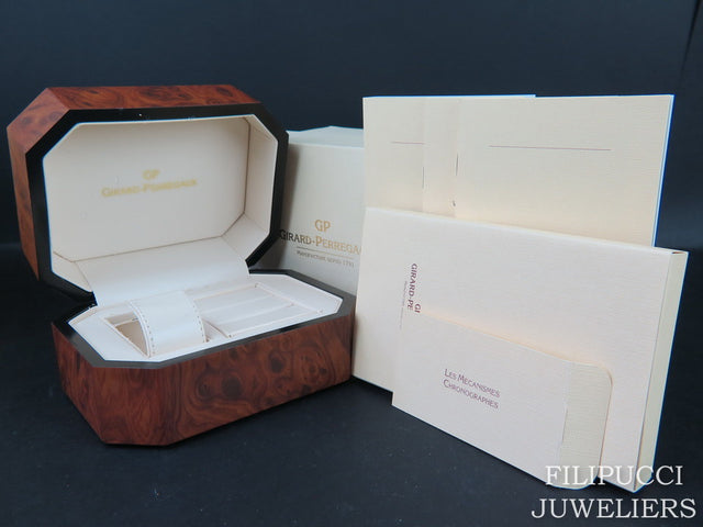 Girard-Perregaux Luxury Box set