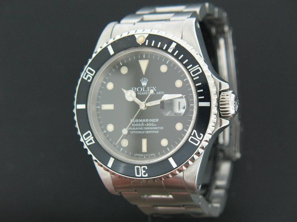 Rolex Oyster Perpetual Submariner Date (1)