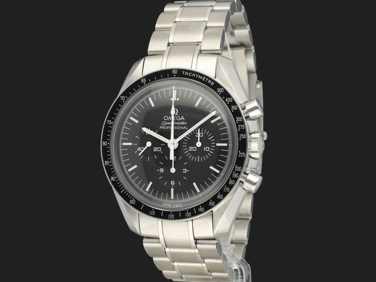 Omega Speedmaster Professional Moonwatch 311.30.42.30.01.005 NEW (1)