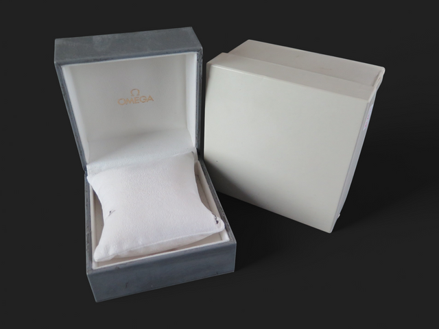 Omega Vintage Box Set