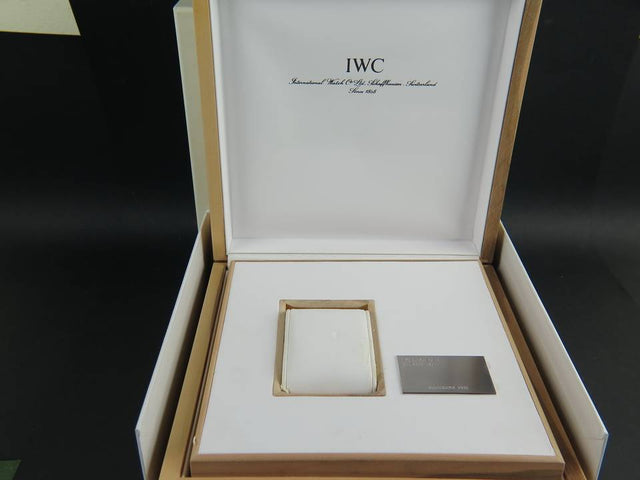IWC Box