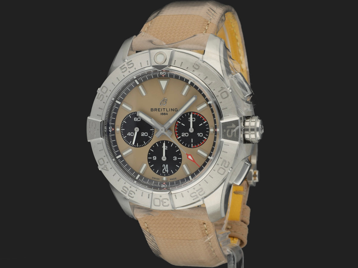 Breitling Avenger B01 Chronograph 44 AB0147 NEW (1)