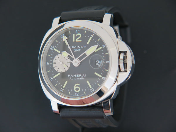Panerai Luminor Marina GMT /