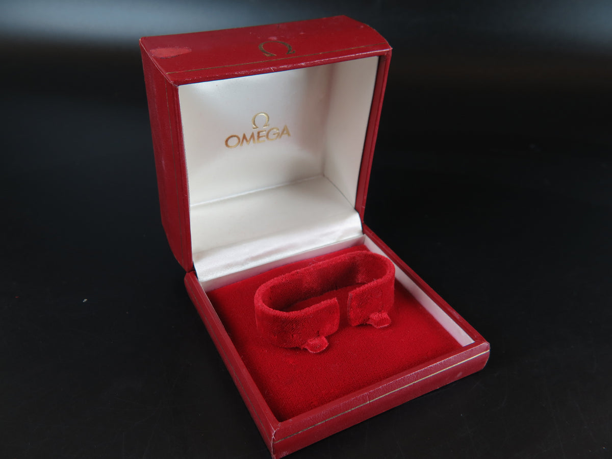 Omega Vintage Box (1)