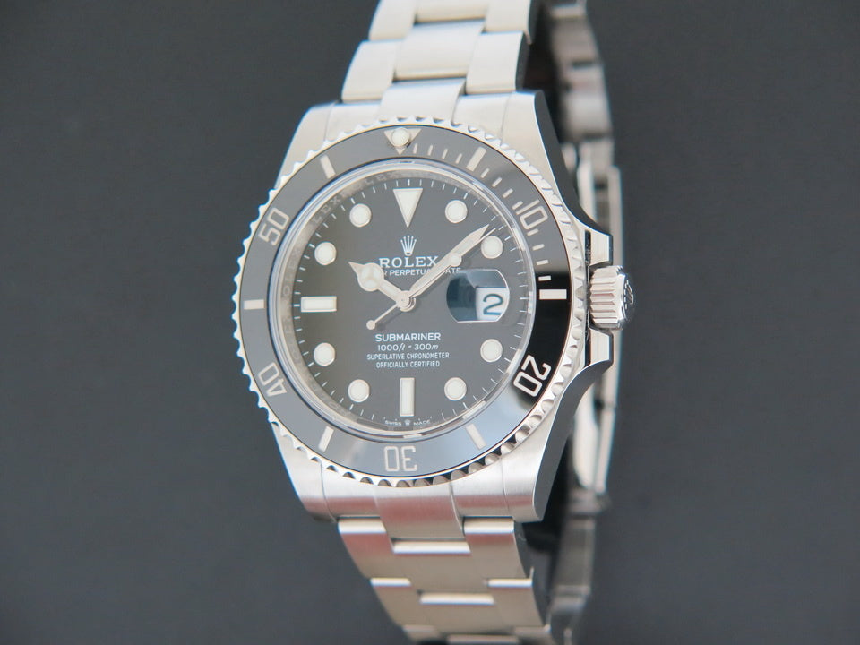Rolex Submariner Date 126610LN (1)