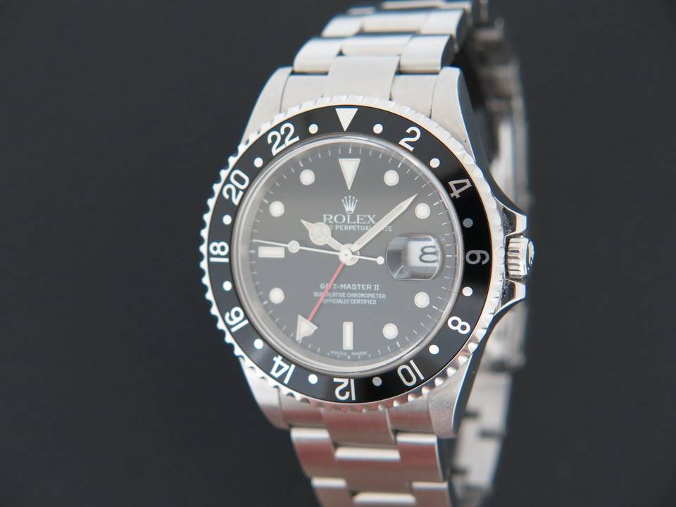 Rolex Oyster Perpetual Date GMT-Master II (1)
