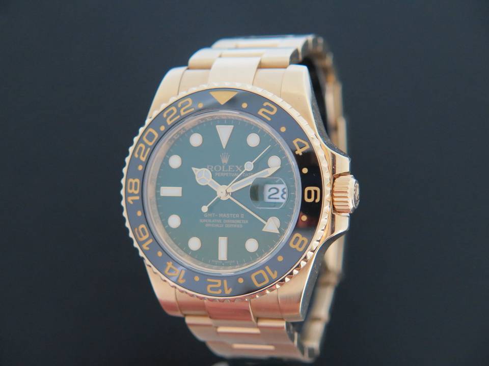 Rolex GMT-Master II Yellow Gold 116718LN Green Dial ''First Series'' (1)