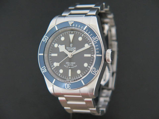 Tudor Heritage Black Bay Blue