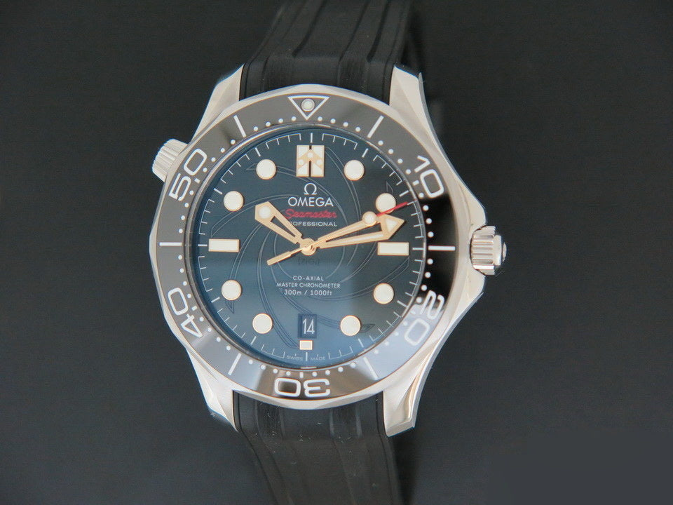 Omega Seamaster Diver 300M James Bond Limited NEW 210.22.42.20.01.004  (1)