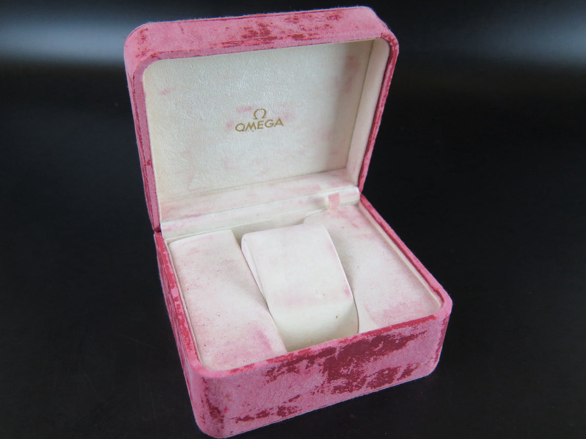 Omega Box (1)