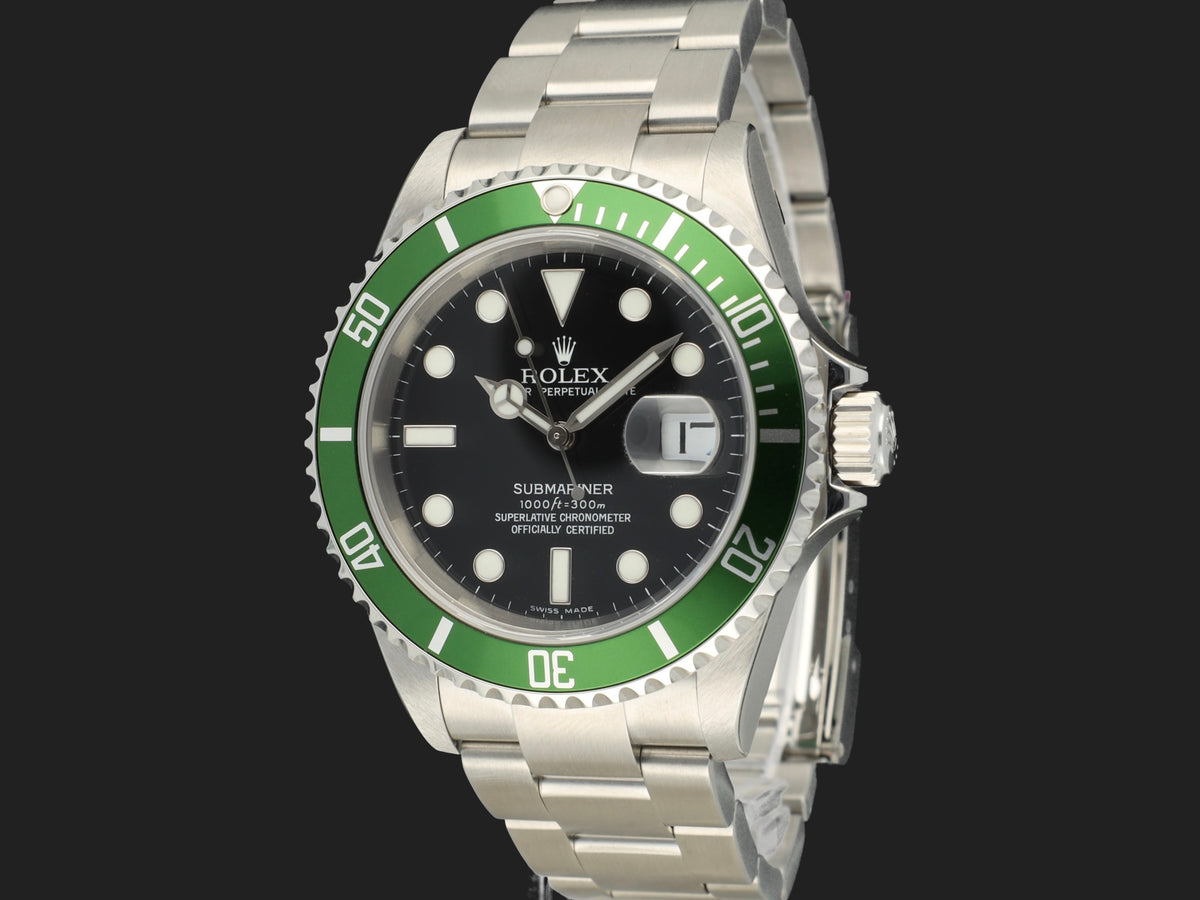 Rolex Submariner Date 16610LV D-Serial NOS FULL STICKERS (1)