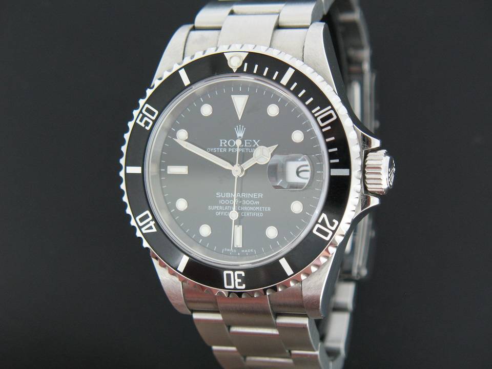 Rolex Oyster Perpetual Submariner Date (1)