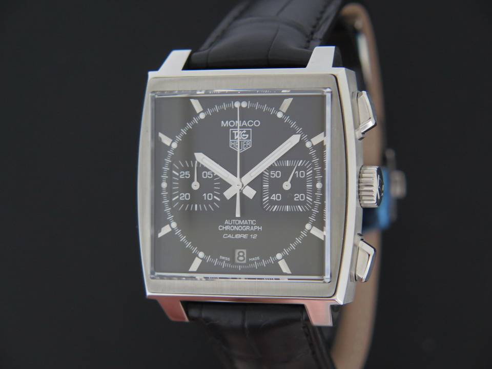 Tag Heuer Monaco Calibre 12 Automatic Chronograph ''Steve Mc Queen" (1)
