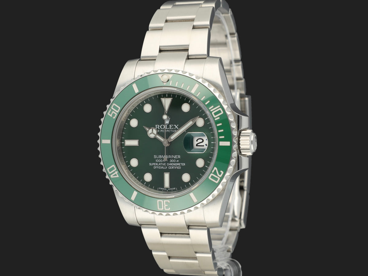 Rolex Submariner Date 116610LV (1)
