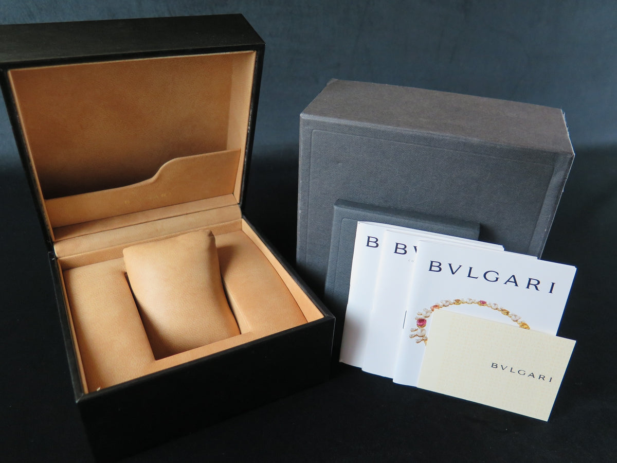 Bulgari Box Set with Booklets (1)