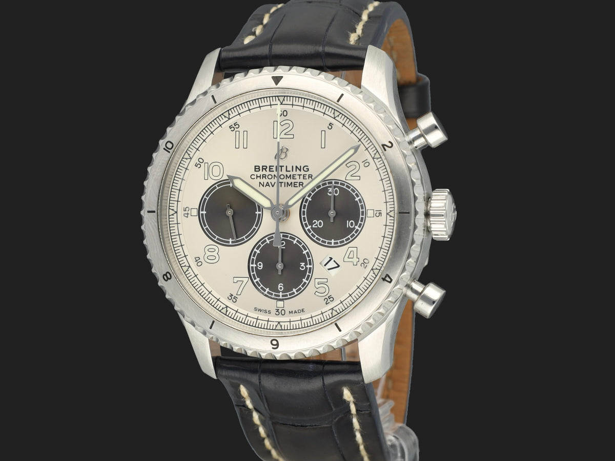 Breitling Navitimer 8 B01 Chronograph AB0117 (1)