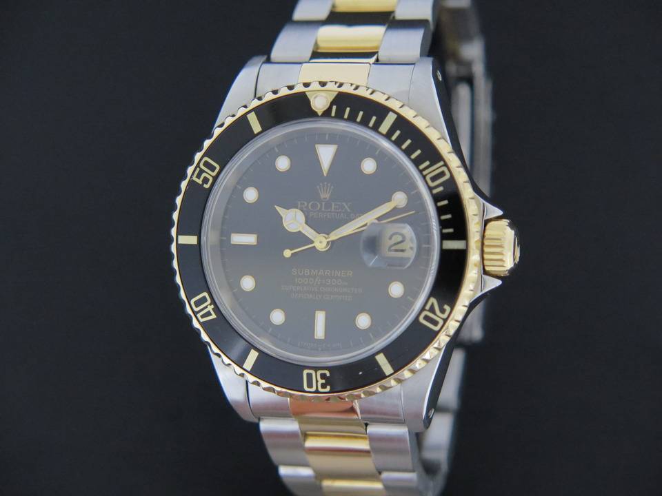Rolex Oyster Perpetual Submariner Date Black (1)