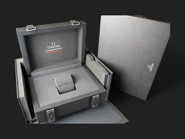 Omega Speedmaster Professional Box Set