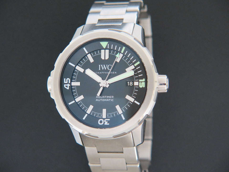 IWC Aquatimer Automatic Black Dial IW329002 (1)
