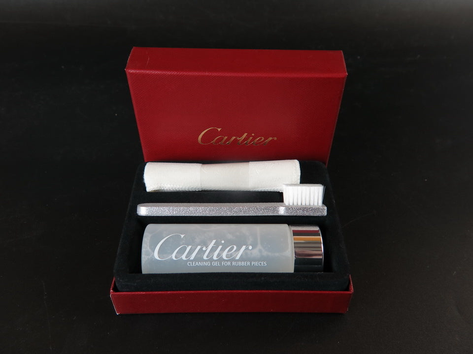 Cartier Cleaning kit (1)