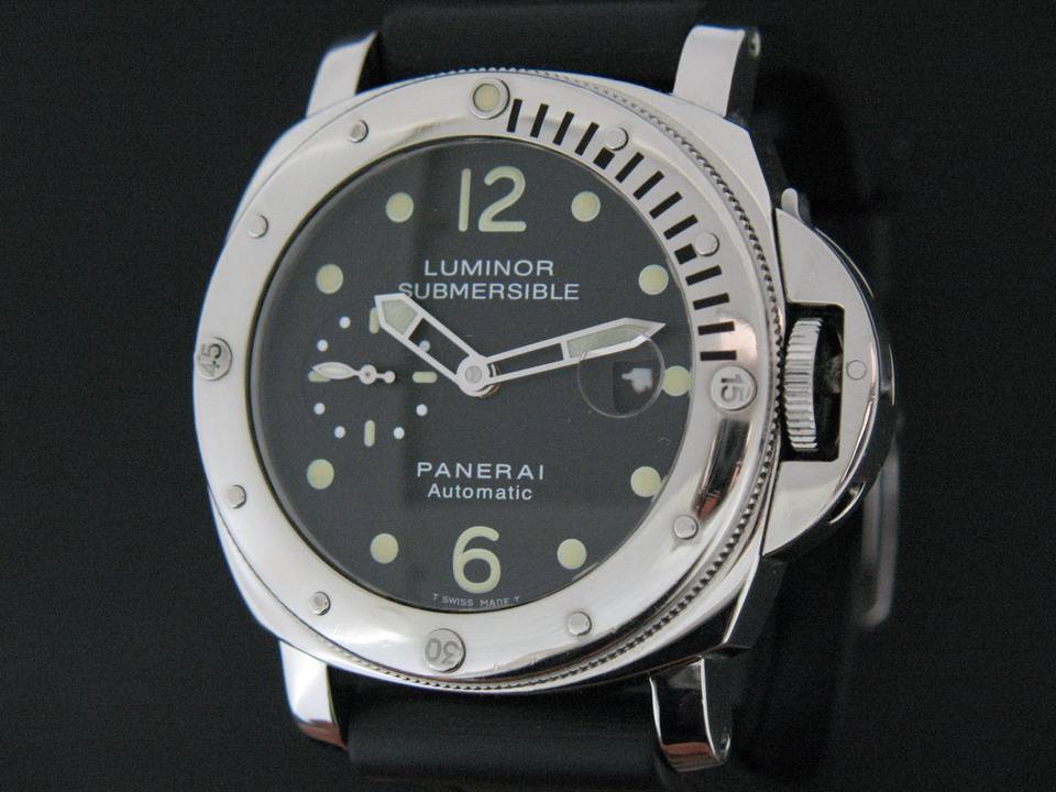 Panerai Luminor Submersible (1)