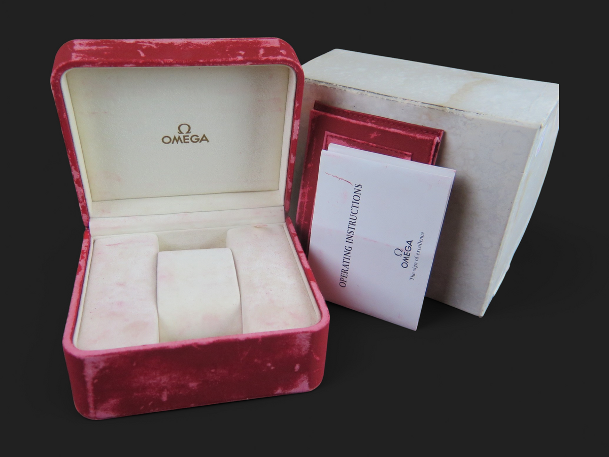 Omega Box Set with Card Holder and Booklets (1)