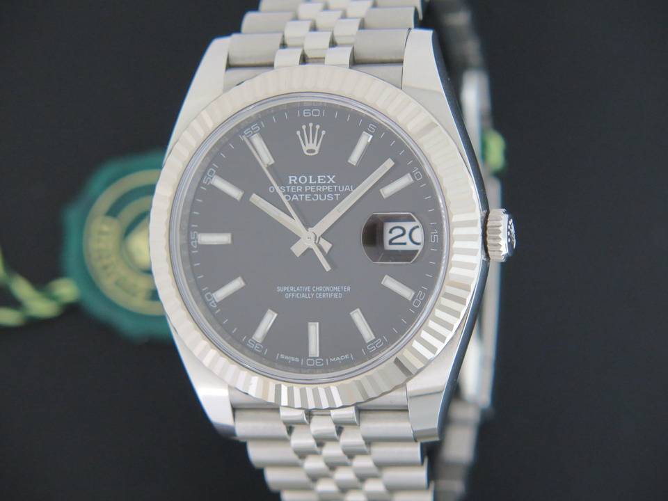 Rolex Datejust 41 Black Dial 126334  (1)