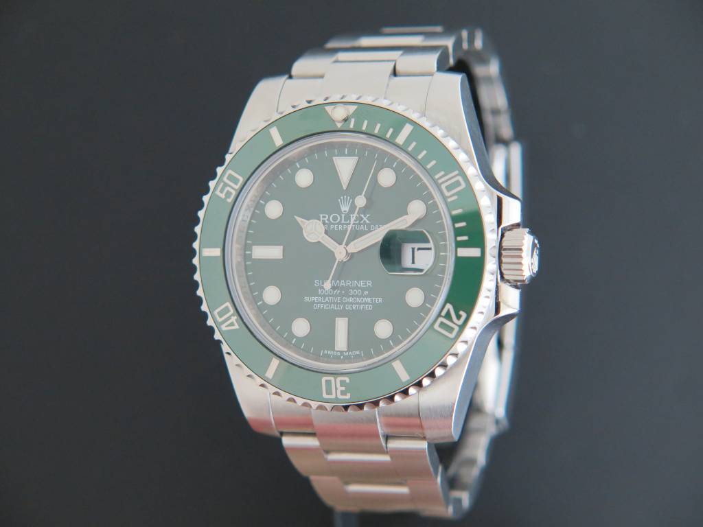 Rolex Submariner Date 116610LV "HULK"  MARK 1  (1)