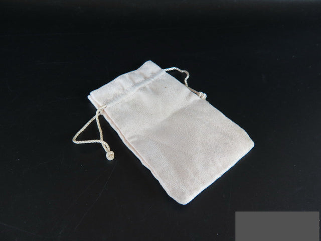 Omega Pouch