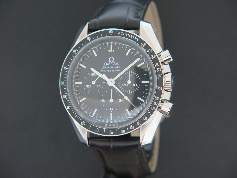 Omega Speedmaster Professional Moonwatch NEW 311.33.42.30.01.001 (1)