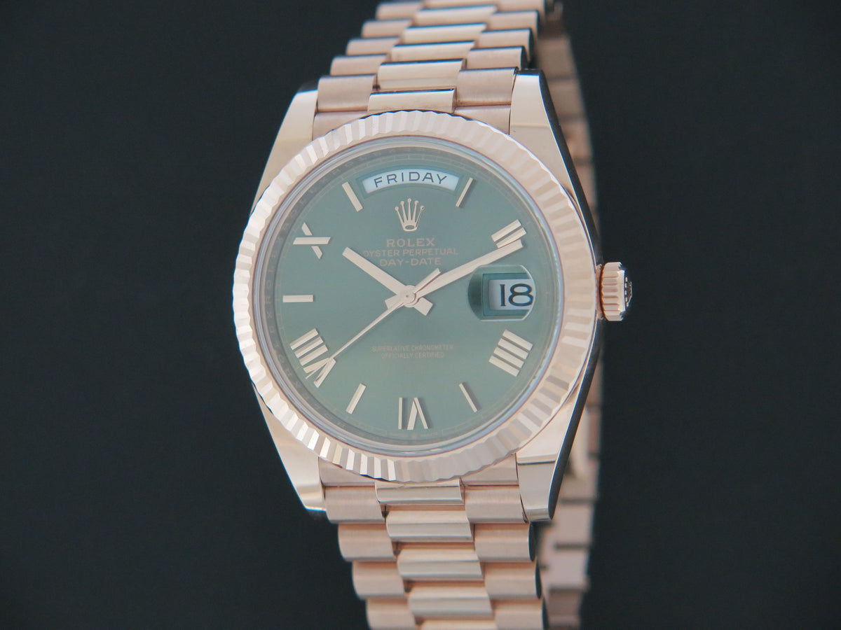 Rolex Day-Date Everose Green Roman Dial 228235 NEW 25721TI.OO.1000TI.06.A (1)