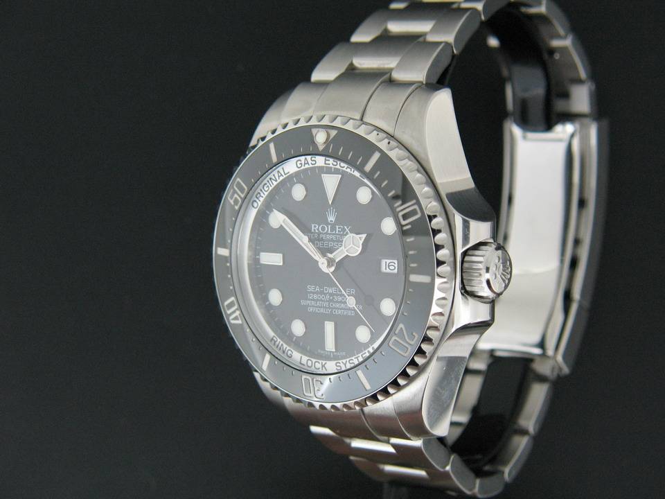 Rolex Oyster Perpetual Deepsea Sea-dweller (1)
