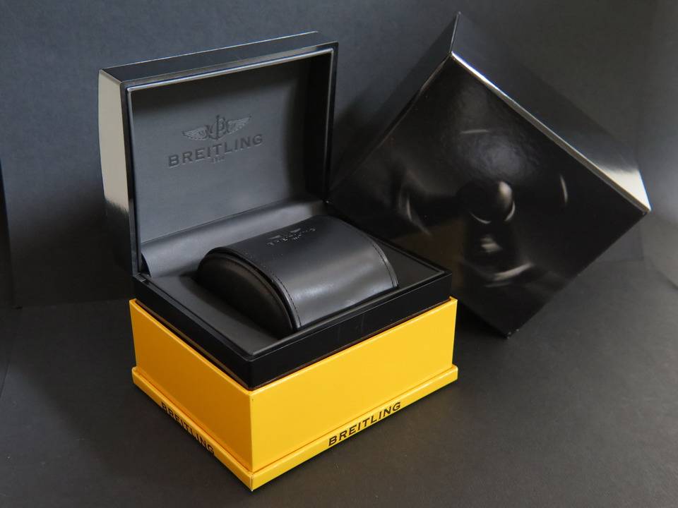 Breitling Box (1)