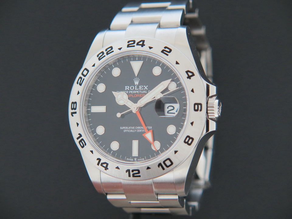 Rolex Explorer II Black Dial 226570 NEW (1)