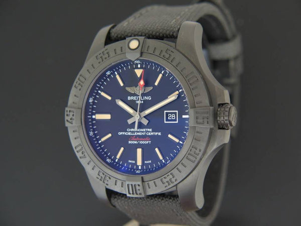 Breitling Avenger Blackbird