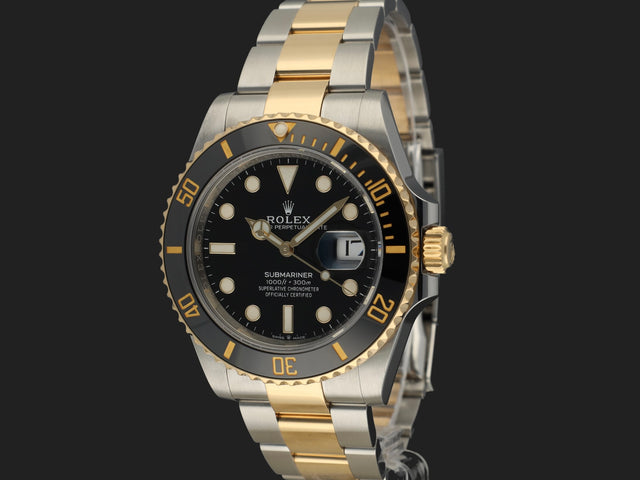 Rolex Submariner Gold/Steel Black Dial