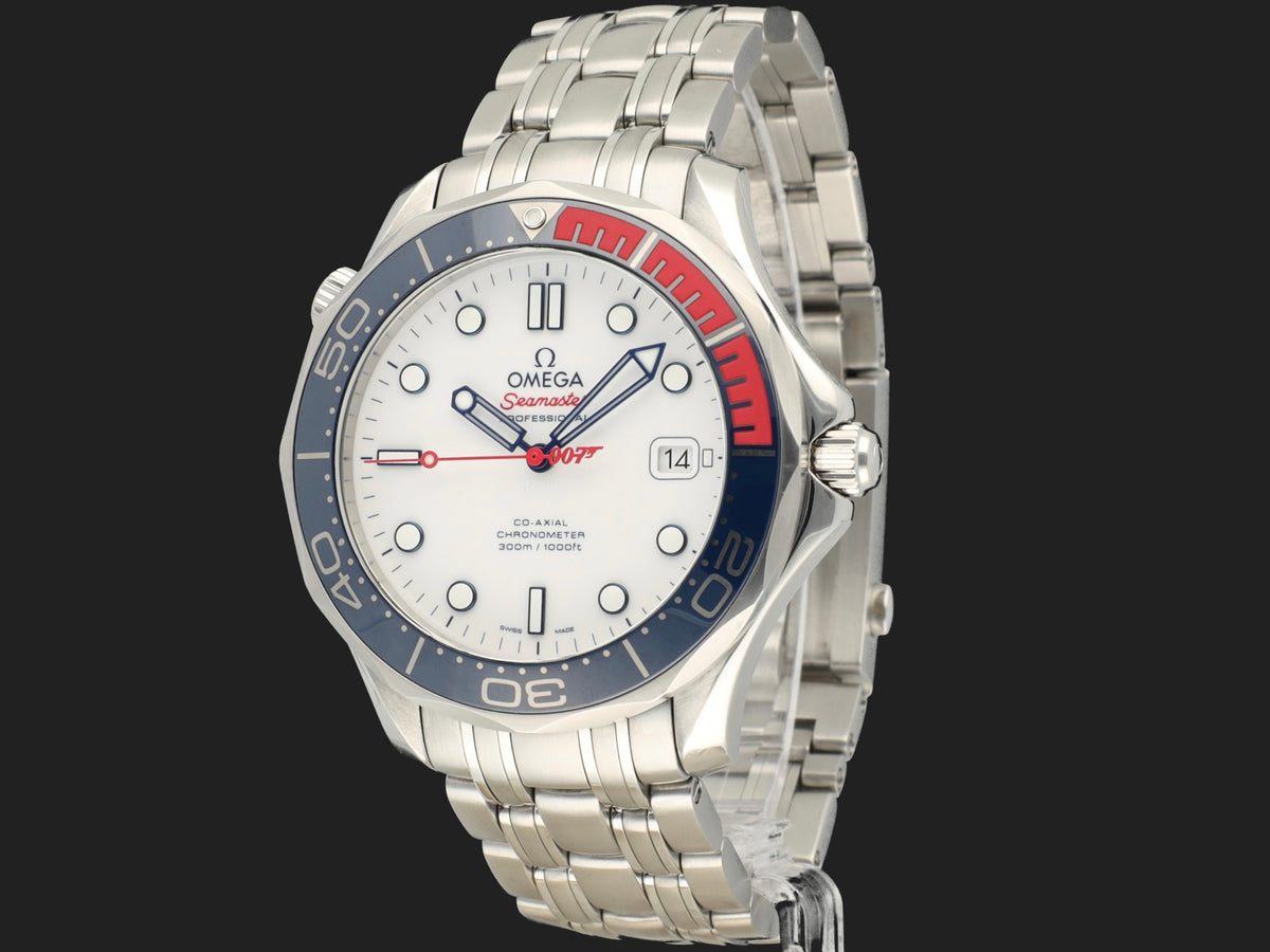 Omega Seamaster Diver 300M James Bond 007 Commander´s Watch 212.32.41.20.04.001 (1)