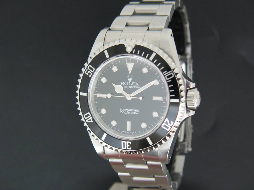 Rolex Oyster Perpetual Submariner No Date (1)