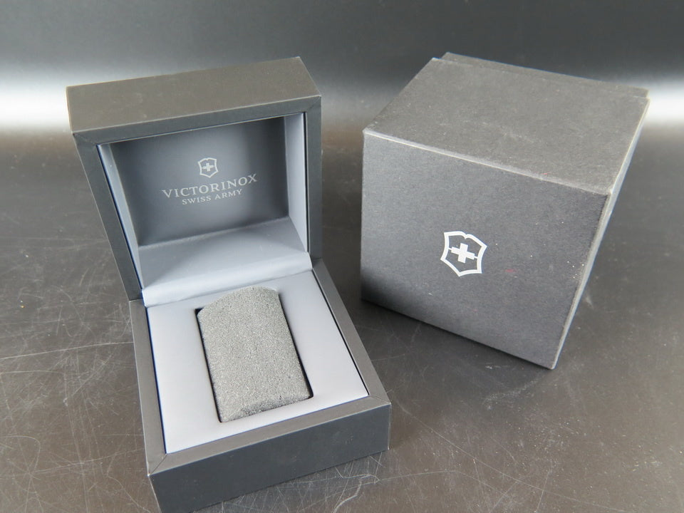 Victorinox Box (1)