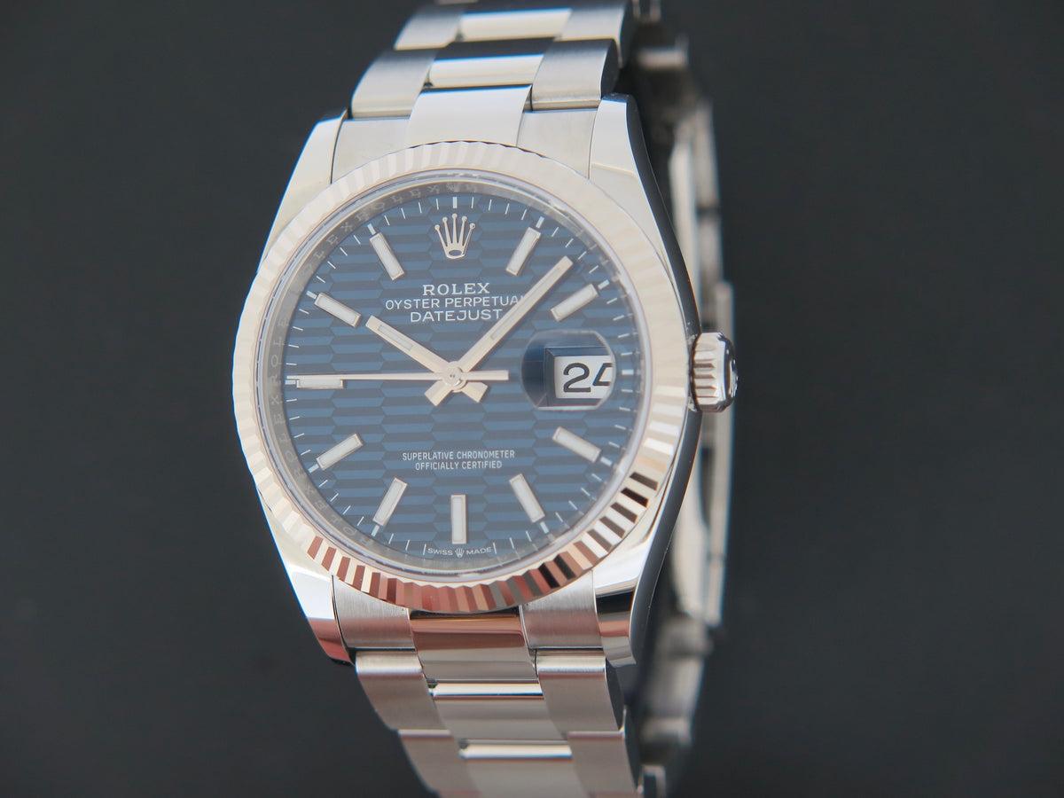Rolex Datejust 36 Blue Motif Dial 126234 NEW  (1)